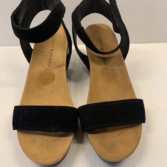 Lucky Brand.  Black strappy, wedge heel.  Sz 6 Womens. - Picture 5 of 5
